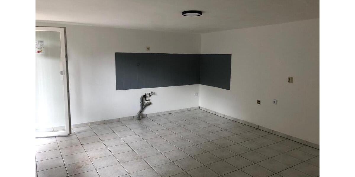 Einfamilienhaus Nidda - 3.5 Zimmer, 104 m&sup2;, 140.000&euro; | Angebot:24817022