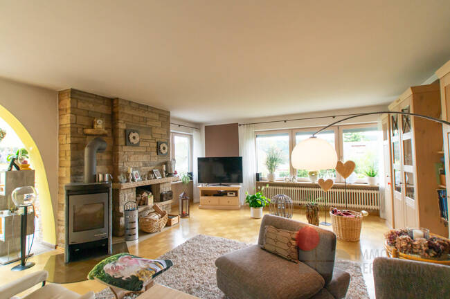 Einfamilienhaus Eichstätt / Landershofen Landershofen - 7 Zimmer, 222 m&sup2;, 795.000&euro; | Angebot:26410261
