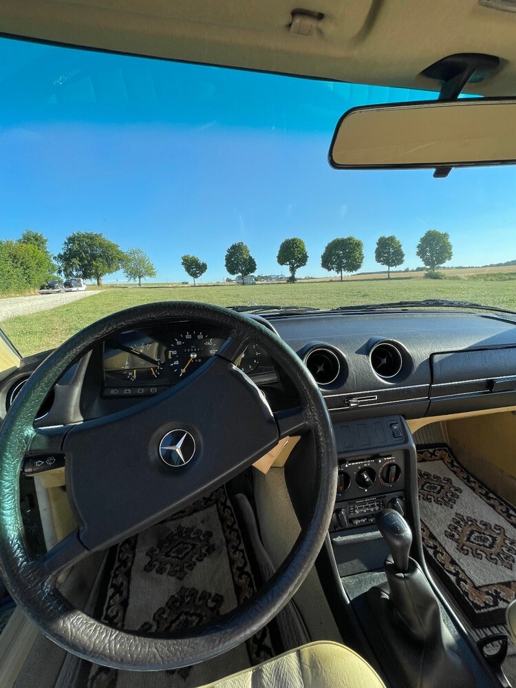 Mercedes-Benz E 230 205.850 km 9.600 € Ulm 89073