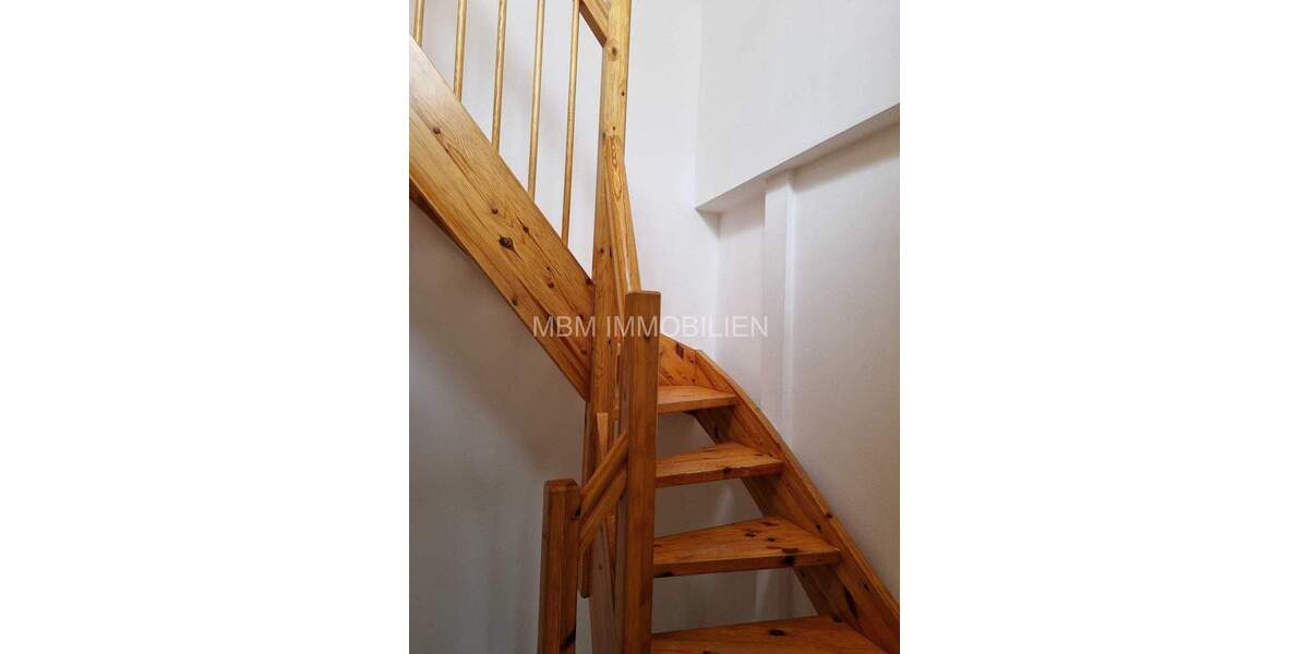 Etagenwohnung Dresden Äußere Neustadt - 2 Zimmer, 72 m&sup2;, 155.000&euro; | Angebot:25564546