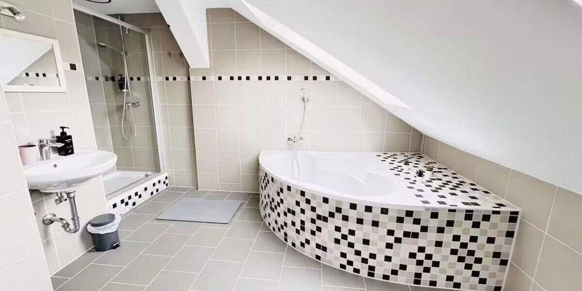 Etagenwohnung Pforzheim Nordstadt - 3 Zimmer, 110 m&sup2;, 1.050&euro; | Angebot:25300495