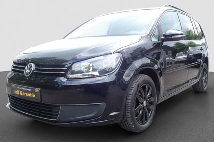 VW Touran 109.989 km 10.990 &euro; Löhne 32584