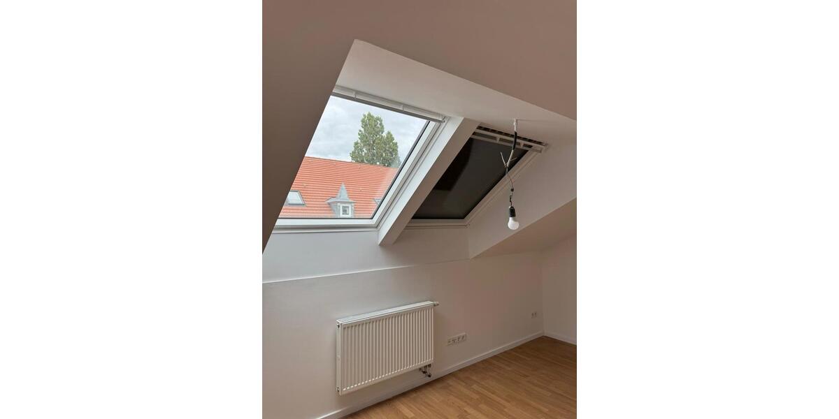 Dachgeschoßwohnung Berlin Treptow-Köpenick - 2 Zimmer, 63 m&sup2;, 1.225&euro; | Angebot:26633427