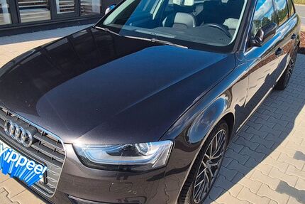 Audi A4 169.500 km 13.400 € Kirchhatten 26209