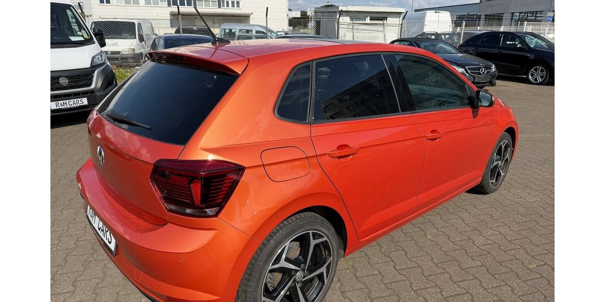 VW Polo 1.0 TSI Sportfahrwerk LED Panorama App Navi 85.014 km 12.499 &euro; Frankfurt 60386