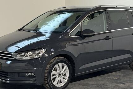 VW Touran 149.989 km 18.499 &euro; Tornesch 25436