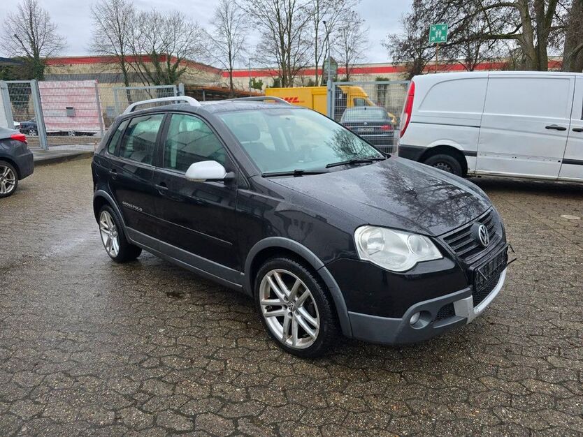 VW Polo 208.000 km 2.799 € Norderstedt 22848