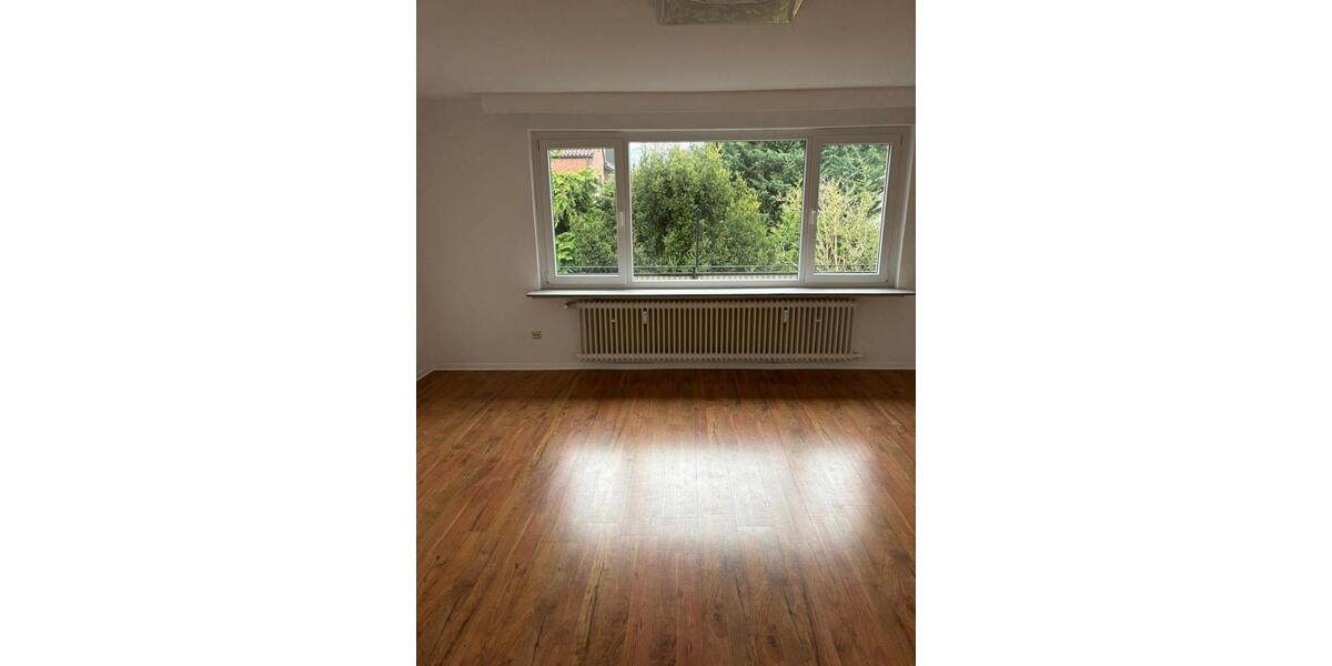 Etagenwohnung Nienburg (Weser) - 4 Zimmer, 105 m&sup2;, 900&euro; | Angebot:25655142