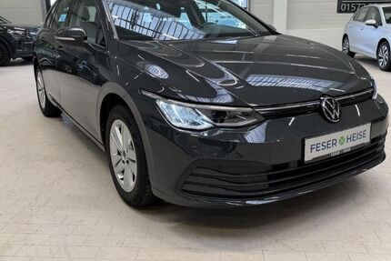 VW Golf 26.355 km 23.250 &euro; Dessau-Roßlau 06842