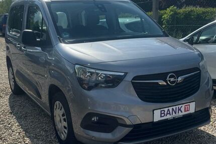 Opel Combo 8.721 km 19.999 &euro; Bad Lauchstädt 06246