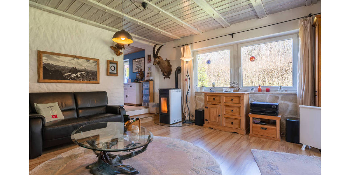 Einfamilienhaus Schöllnach Poppenberg - 5 Zimmer, 150 m&sup2;, 270.000&euro; | Angebot:26439536