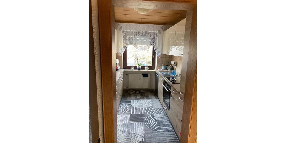 Etagenwohnung Neutraubling - 3.5 Zimmer, 92 m&sup2;, 365.000&euro; | Angebot:27021018