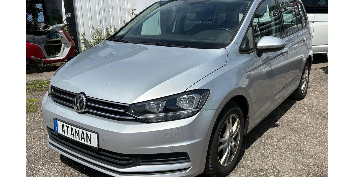 VW Touran 154.320 km 18.800 &euro; München 81243