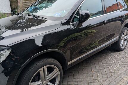 VW Touareg 65.000 km 36.999 € Wolfsburg 38442