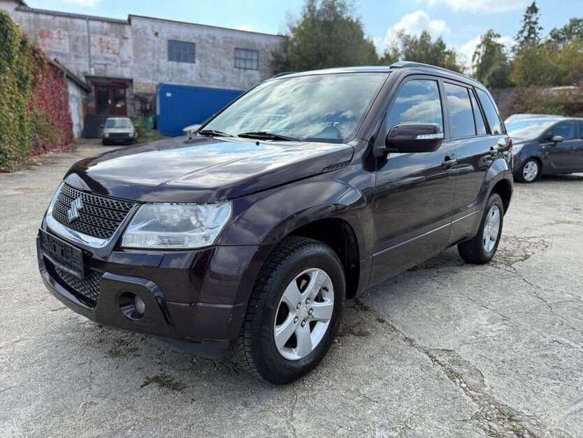 Suzuki Grand Vitara 240.436 km 3.990 € Kumhausen 84036