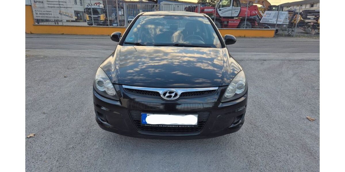 Hyundai i30 165.124 km 2.450 &euro; Speyer 67346