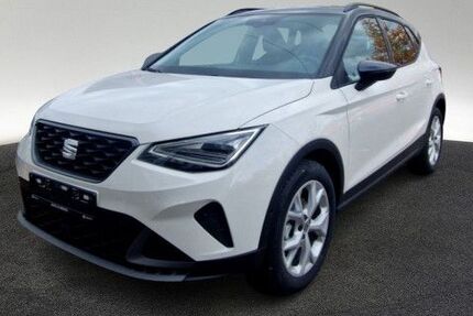 Seat Arona 7.867 km 26.990 &euro; Weilheim 82362