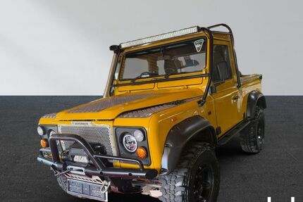 Land Rover Defender 134.754 km 25.000 &euro; Bietigheim-Bissingen 74321