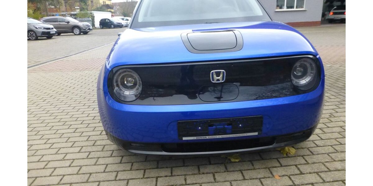 Honda e 33.100 km 17.490 &euro; Naumburg/S. + 06667 Weißenfels + 06618 Schönburg 06618