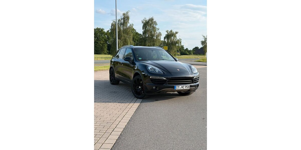 Porsche Cayenne 235.000 km 17.900 &euro; Recke 49509