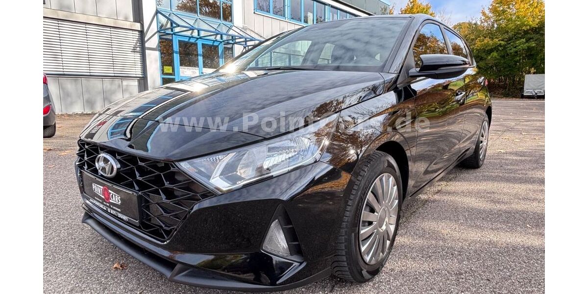 Hyundai i20 67.000 km 13.699 &euro; Essingen 73457