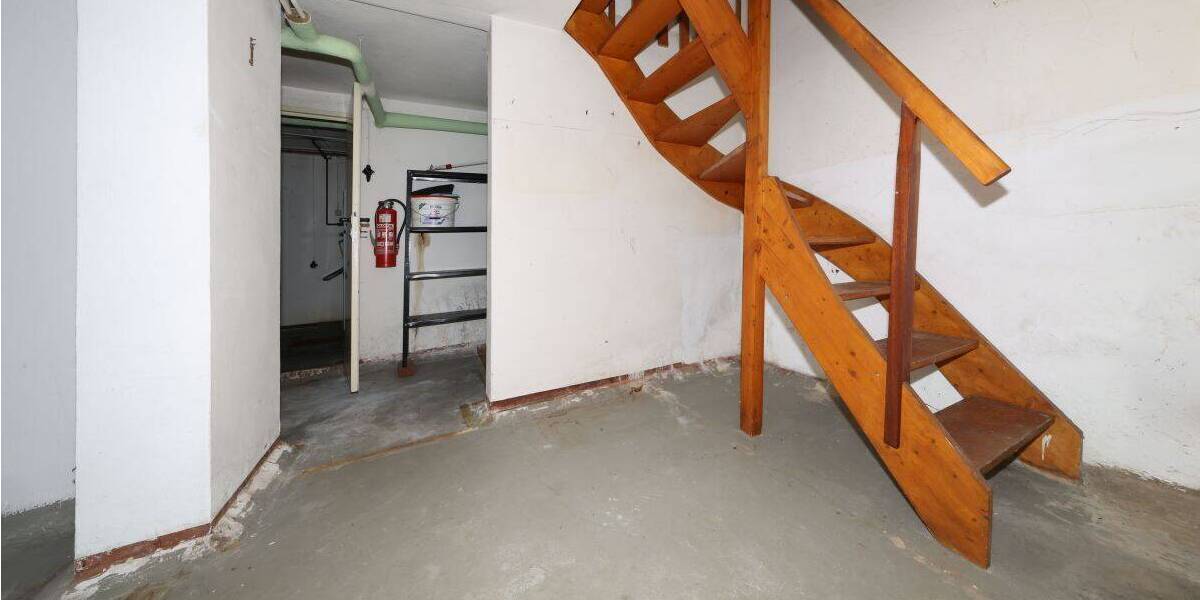 Mehrfamilienhaus, Wohnhaus Zetel Neuenburg - 6 Zimmer, 135 m&sup2;, 295.000&euro; | Angebot:26825651