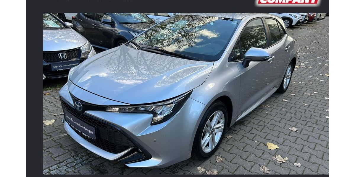 Toyota Corolla 43.584 km 21.980 &euro; Berlin 13403