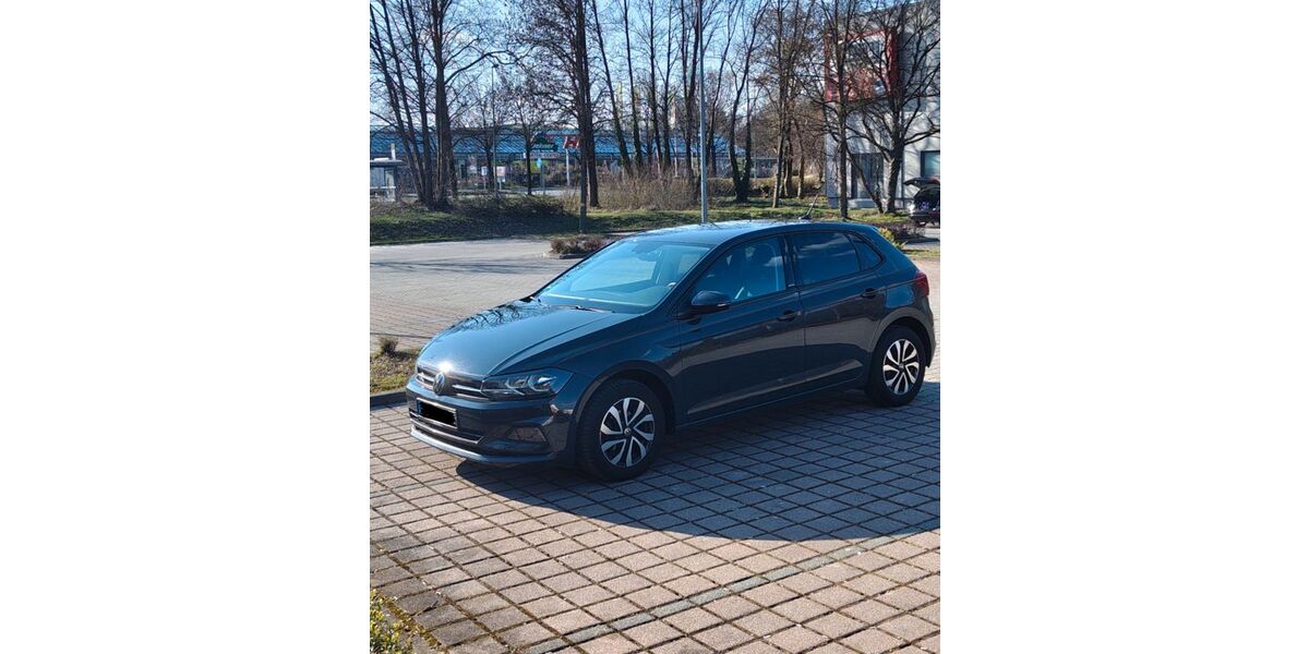 VW Polo 52.000 km 15.390 &euro; München 80995