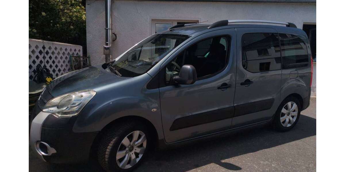 Citroen Berlingo 95.194 km 5.749 &euro; Freital 01705