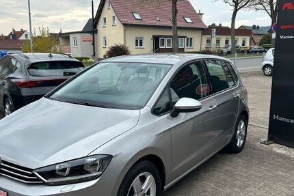 VW Golf 109.677 km 11.490 &euro; Höxter - Albaxen 37671