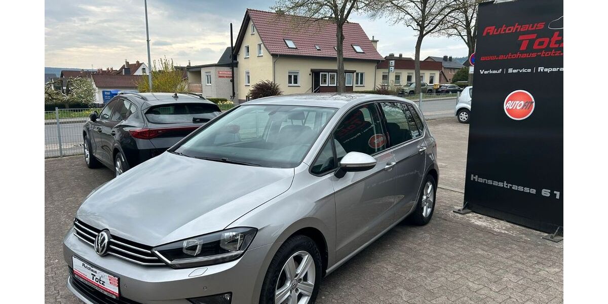 VW Golf 109.677 km 11.490 &euro; Höxter - Albaxen 37671