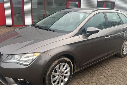 Seat Leon 251.593 km 4.799 &euro; Barntrup 32683