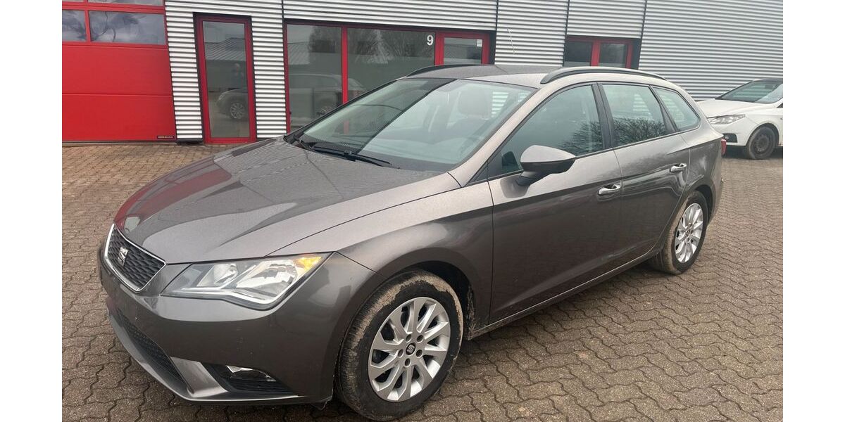 Seat Leon 251.593 km 4.799 &euro; Barntrup 32683