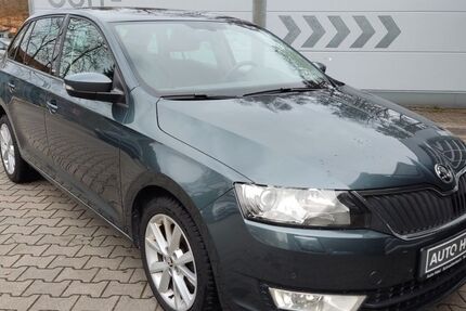 Skoda Rapid 107.900 km 8.900 &euro; Schnaittenbach 92253