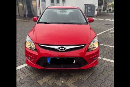 Hyundai i30 99.000 km 4.990 &euro; Bochum 44866