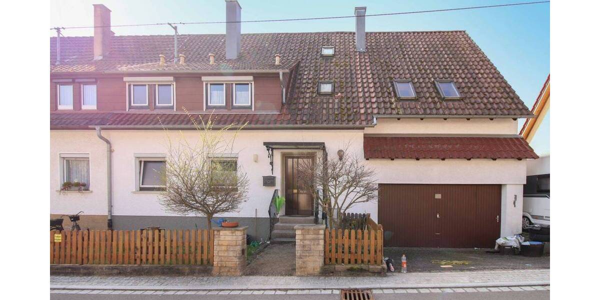 Doppelhaushälfte Pliezhausen - 5 Zimmer, 168 m&sup2;, 459.000&euro; | Angebot:26688635