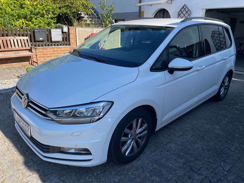 VW Touran 286.000 km 11.700 € Lappersdorf 93138