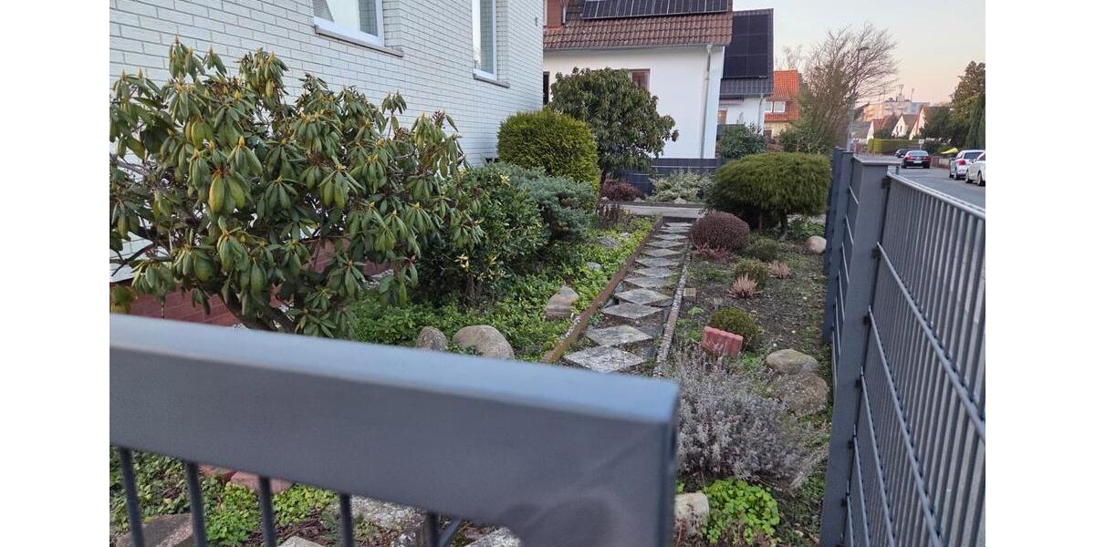 Einfamilienhaus Garbsen Berenbostel - 7 Zimmer, 120 m&sup2;, 480.000&euro; | Angebot:25601711