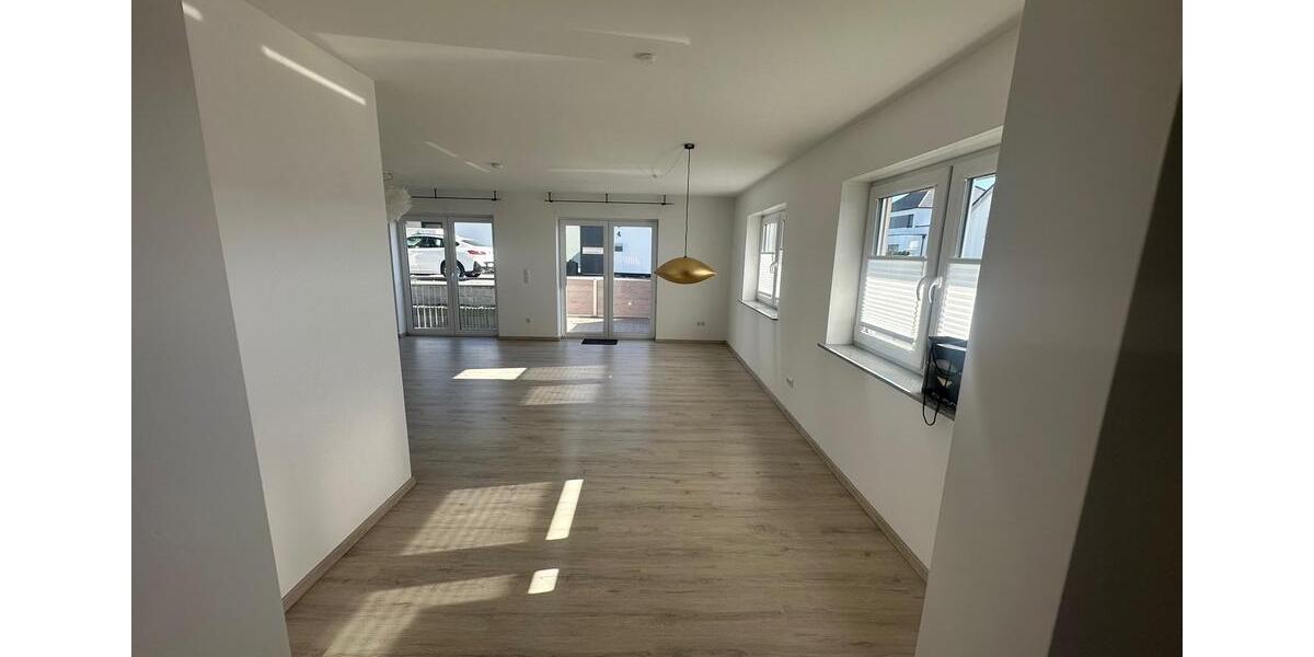 Etagenwohnung Lauterbach (Hessen) - 3 Zimmer, 95 m&sup2;, 900&euro; | Angebot:26302632