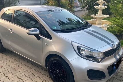 Kia Rio 181.200 km 3.800 &euro; Bockenheim an der wein Str 67278