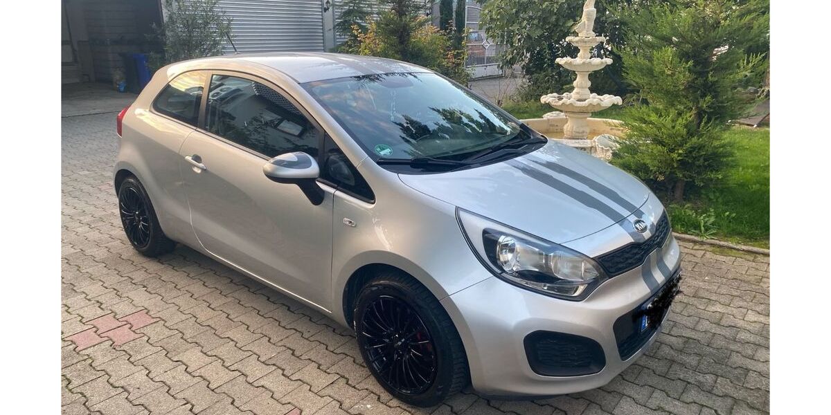 Kia Rio 181.200 km 3.800 &euro; Bockenheim an der wein Str 67278