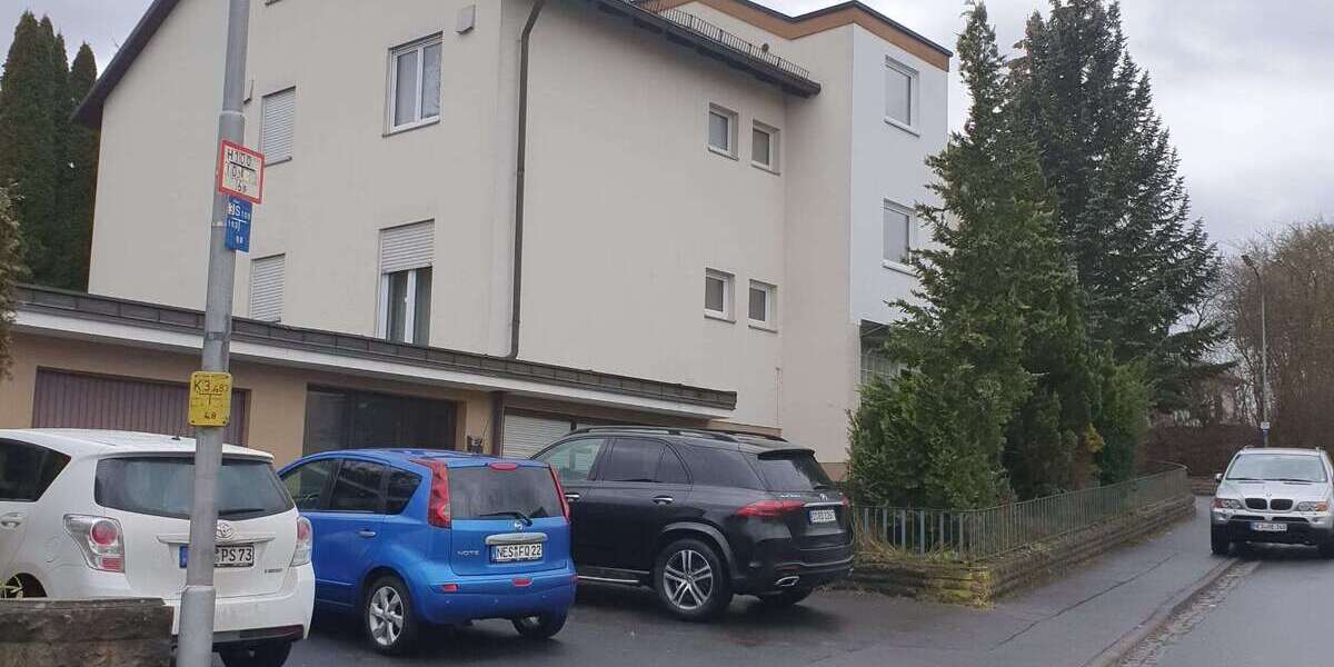 Etagenwohnung Bad Neustadt an der Saale - 2 Zimmer, 73 m&sup2;, 700&euro; | Angebot:27304112