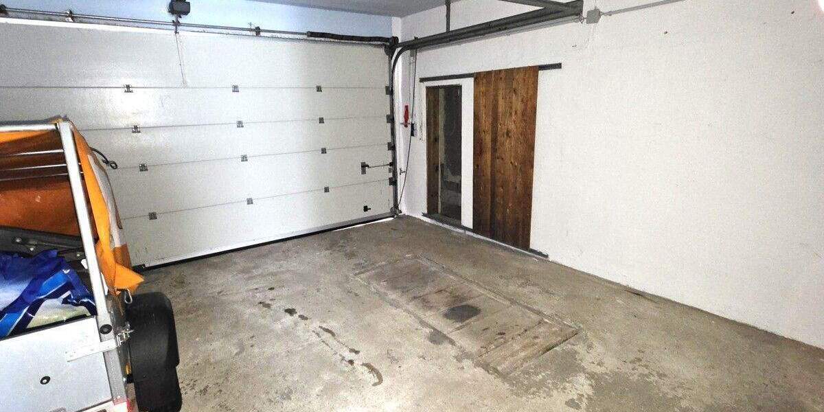 Mehrfamilienhaus, Wohnhaus Vellmar / Frommershausen Frommershausen - 6 Zimmer, 132 m&sup2;, 299.000&euro; | Angebot:25276828