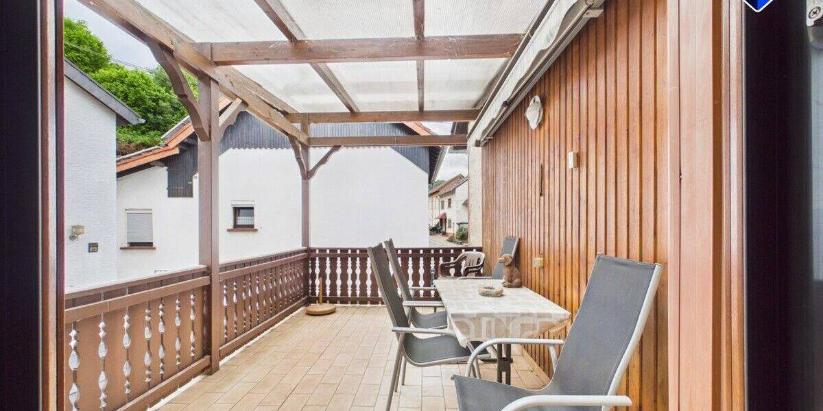 Einfamilienhaus Mettlach / Saarhölzbach Saarhölzbach - 7 Zimmer, 148 m&sup2;, 125.000&euro; | Angebot:26859033