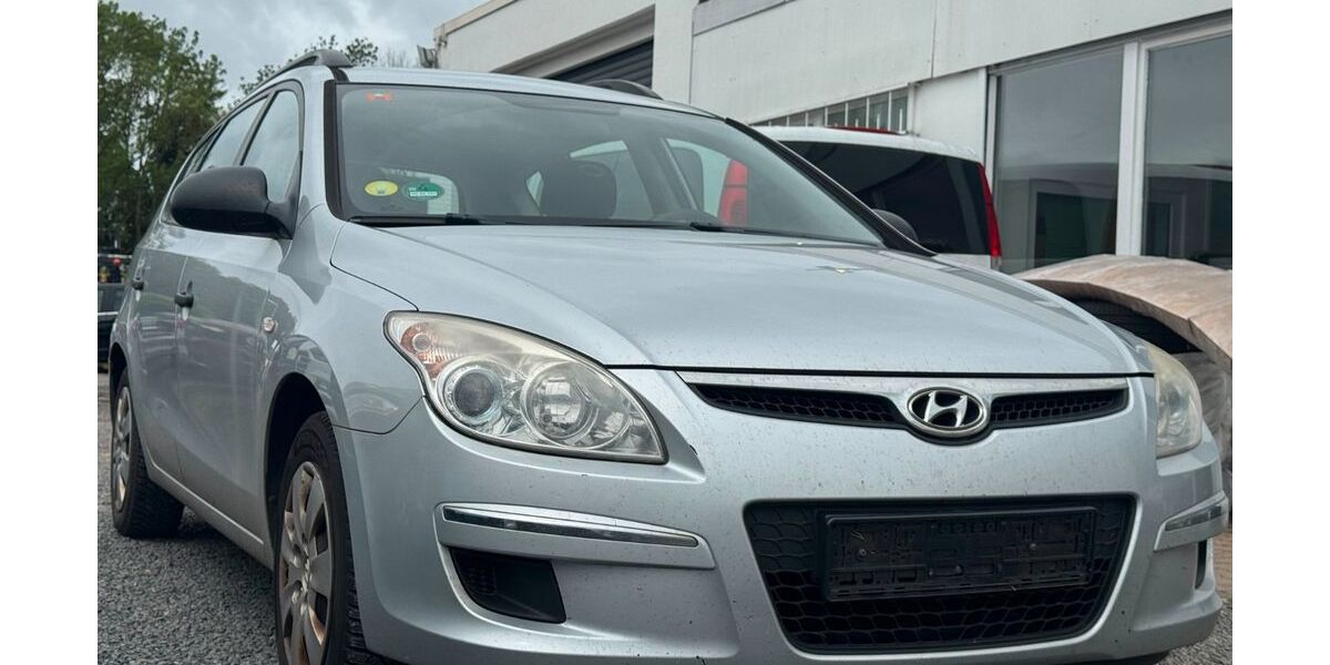 Hyundai i30 266.939 km 1.599 &euro; Düren 52349