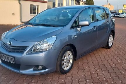 Toyota Verso 164.011 km 6.800 &euro; Trossingen 78647