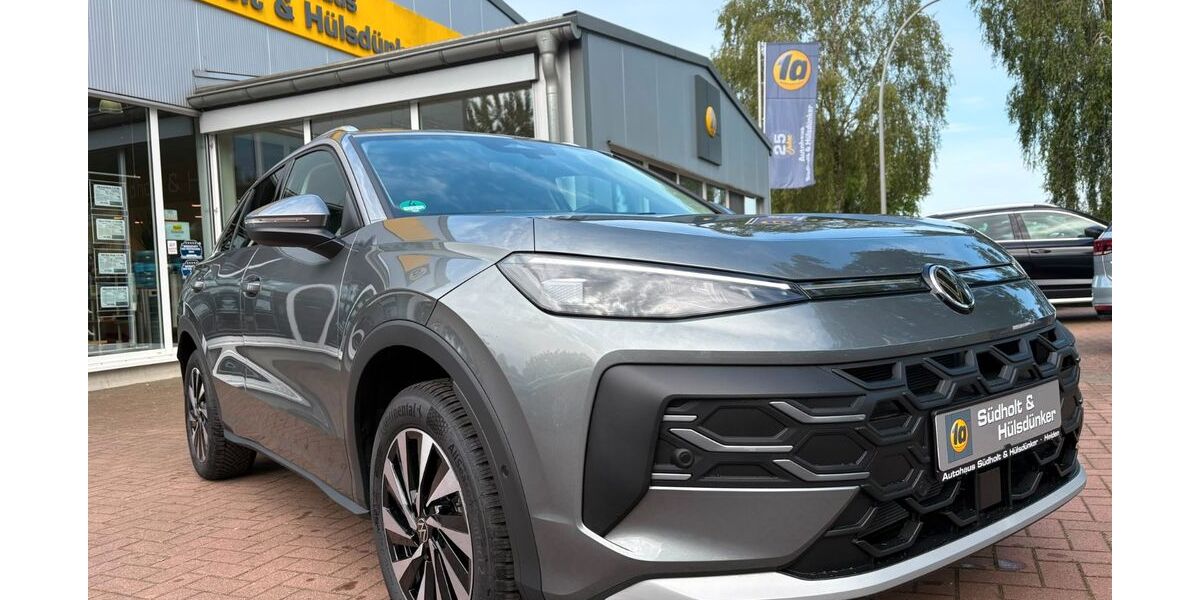 VW T-Roc 6.132 km 37.490 &euro; Heiden 46359