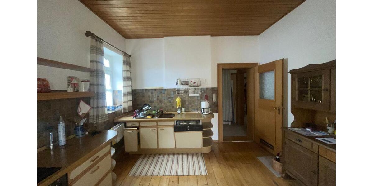 Etagenwohnung Gräfelfing - 5 Zimmer, 157 m&sup2;, 850&euro; | Angebot:26178367