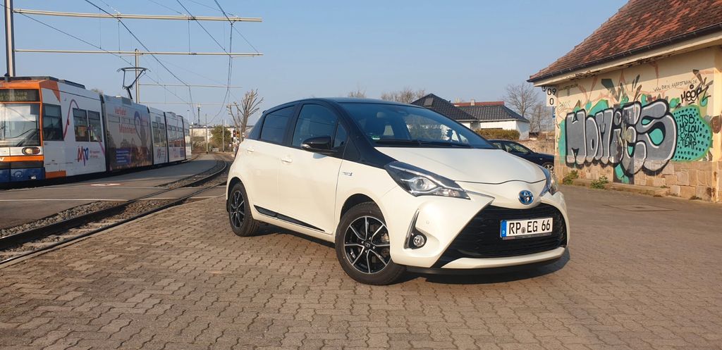 Toyota Yaris 35.000 km 14.700 &euro; Dannstadt-Schauernheim 67125