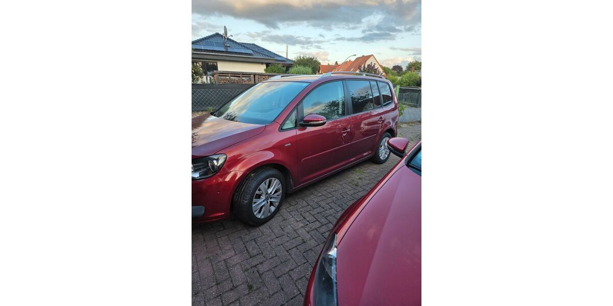 VW Touran 118.000 km 7.490 &euro; Salzgitter 38259